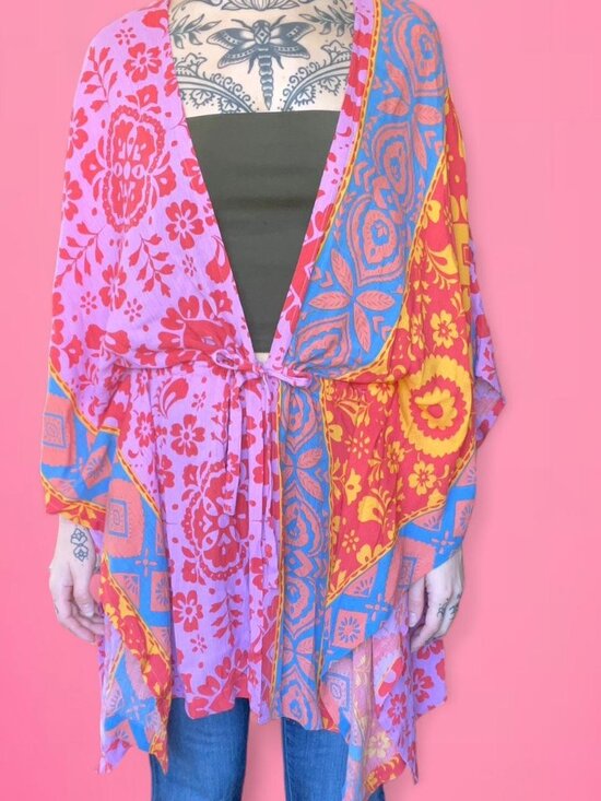 Roxy Tops - NWOT Roxy floral kimono robe top